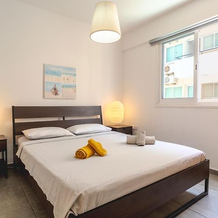 Apartament Kave Blue Mackenzie 1 Bdr Flat With Pool Larnaca Zewnętrze zdjęcie