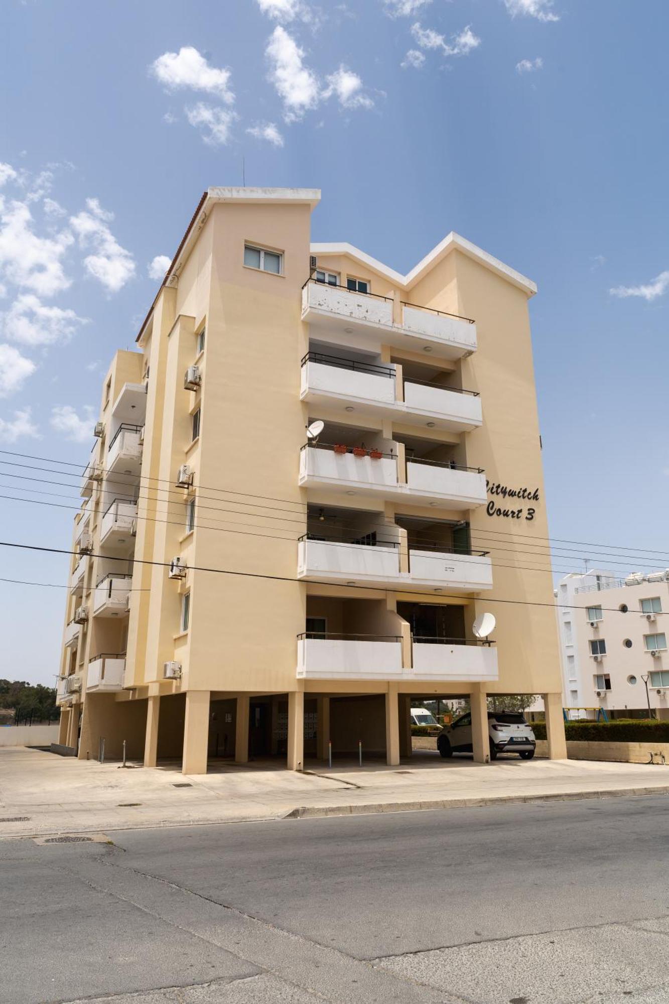 Apartament Kave Blue Mackenzie 1 Bdr Flat With Pool Larnaca Zewnętrze zdjęcie