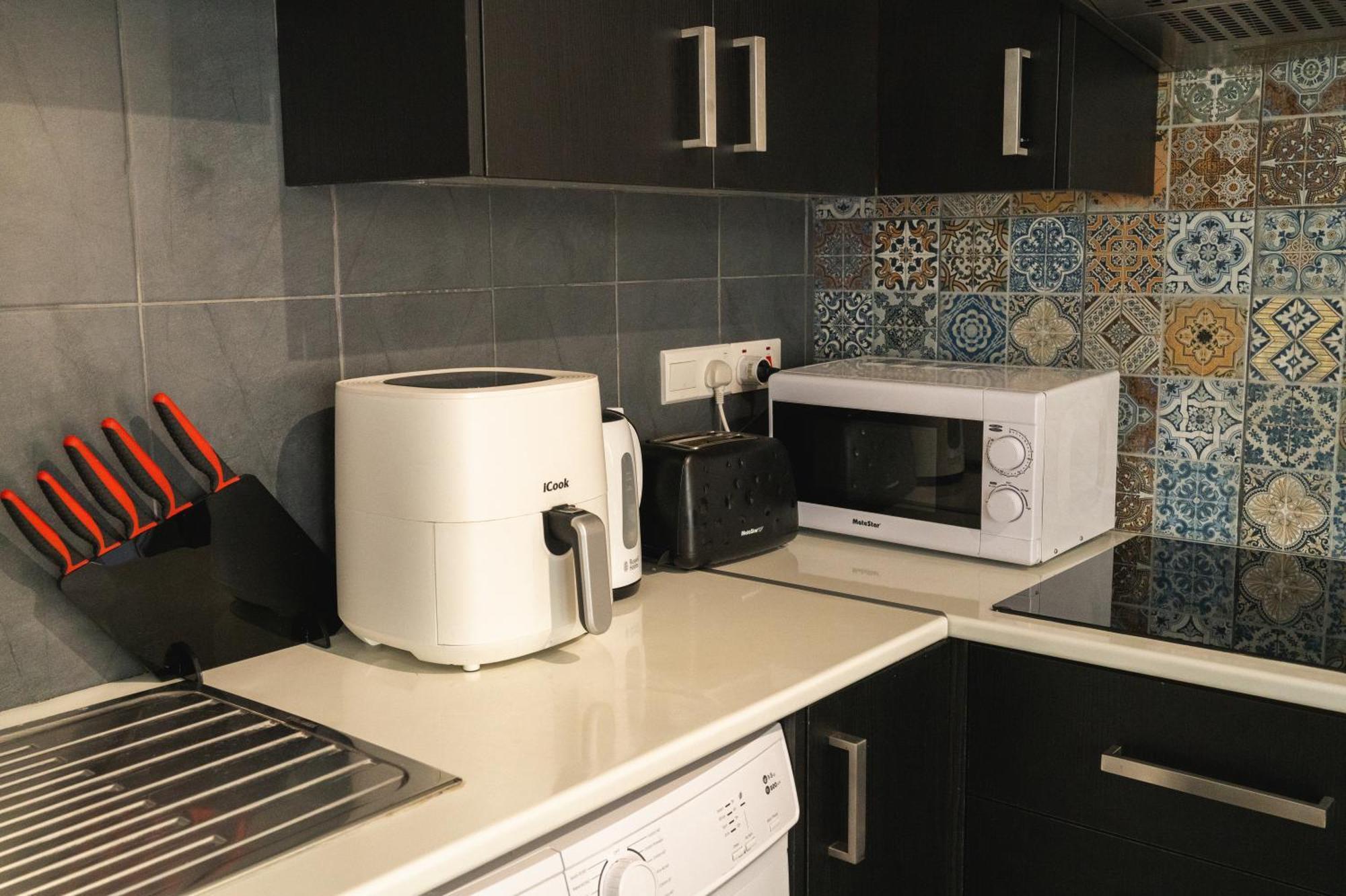 Apartament Kave Blue Mackenzie 1 Bdr Flat With Pool Larnaca Zewnętrze zdjęcie